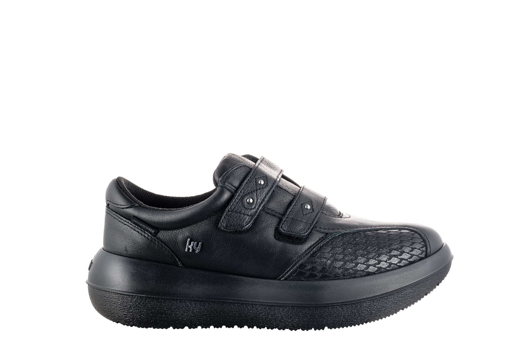Leuk black