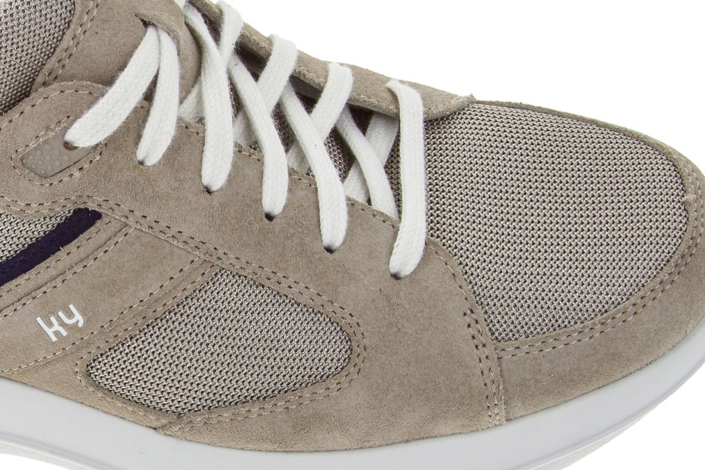Airolo moon rock