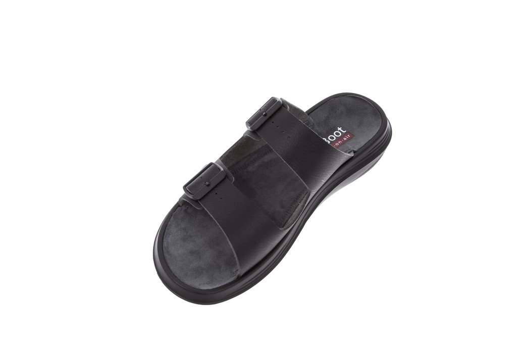 Uri black